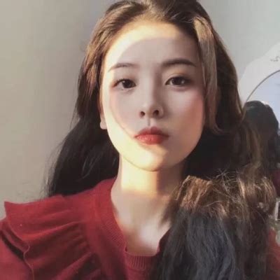四乃森苍紫（身份：御庭番众前任首领、“天才忍者”） - 怀旧港剧全集在线观看 - APP观看